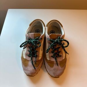 🔥🔥Tory Burch sneakers 🔥🔥🔥